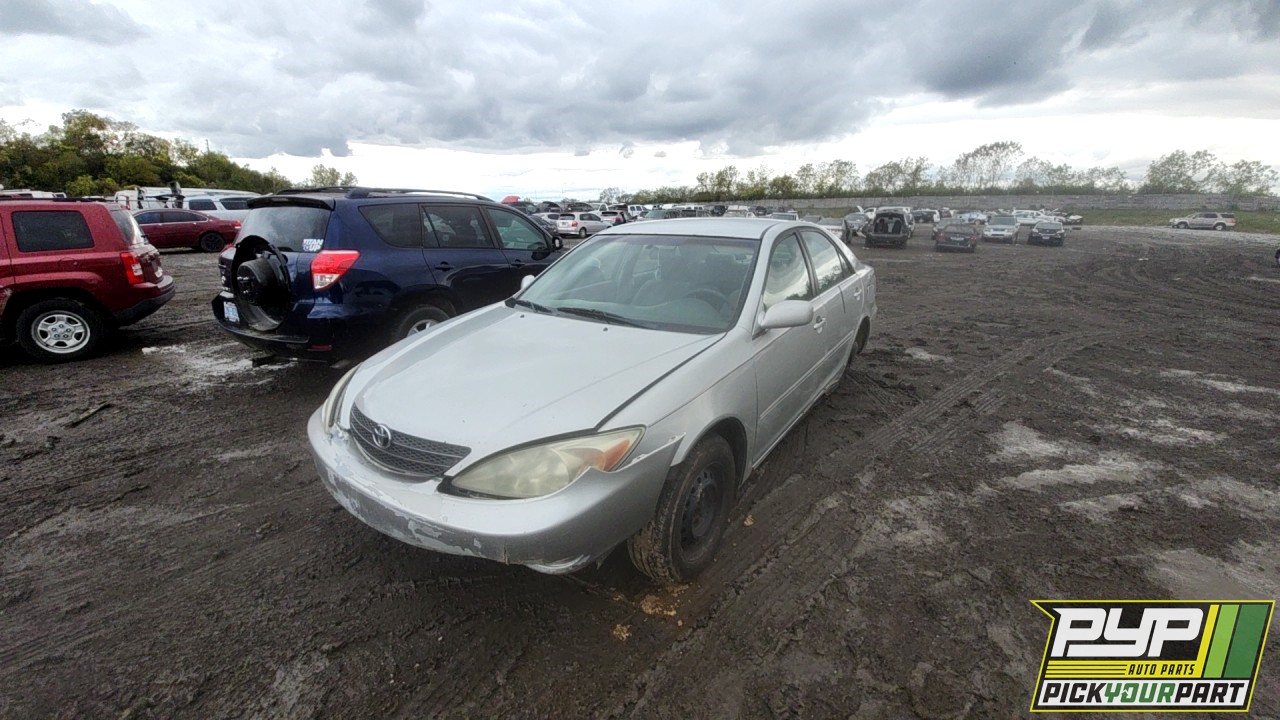 2003 TOYOTA CAMRY partes disponibles