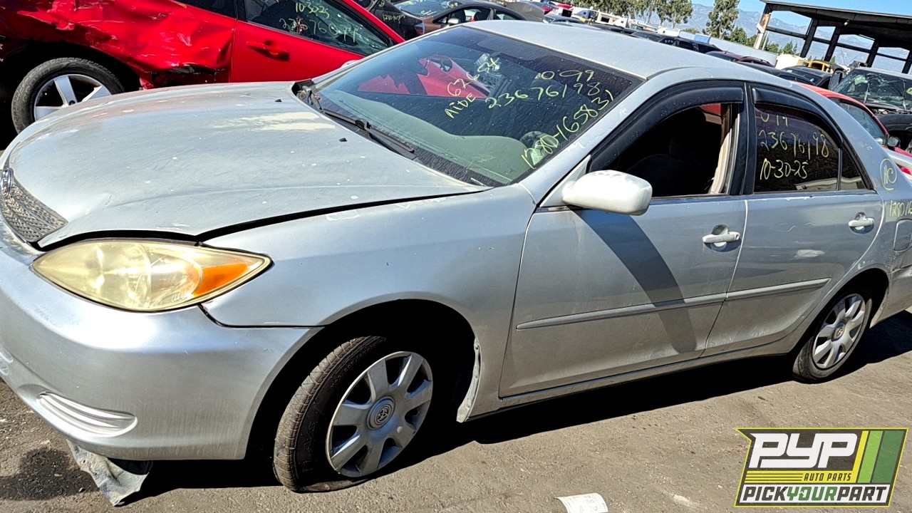 2002 TOYOTA CAMRY partes disponibles