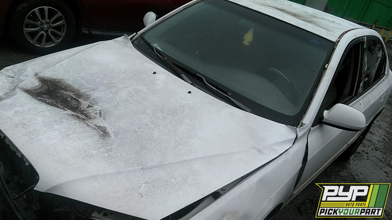 2003 HYUNDAI ELANTRA partes disponibles