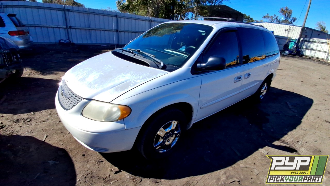 2003 CHRYSLER TOWN & COUNTRY partes disponibles