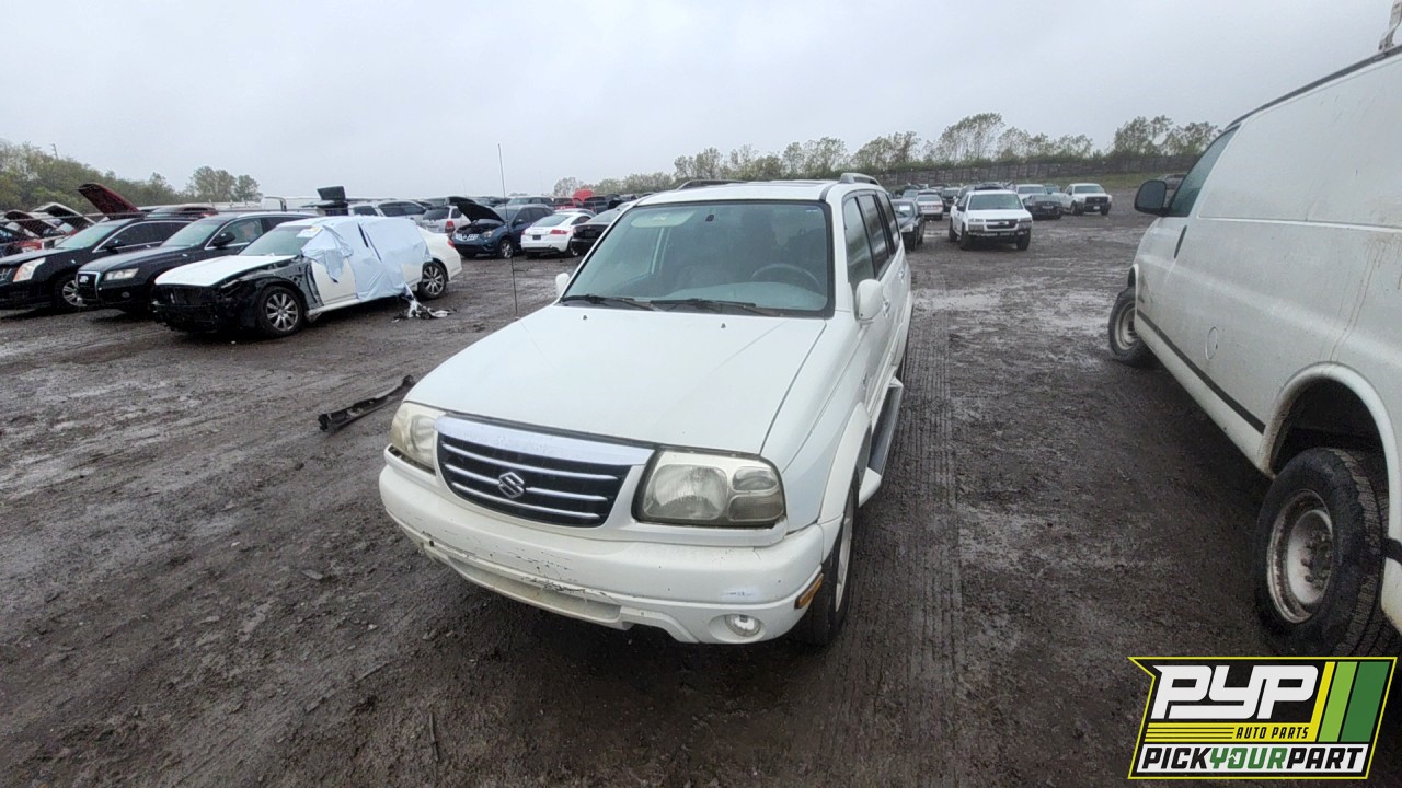 2002 SUZUKI XL-7 partes disponibles