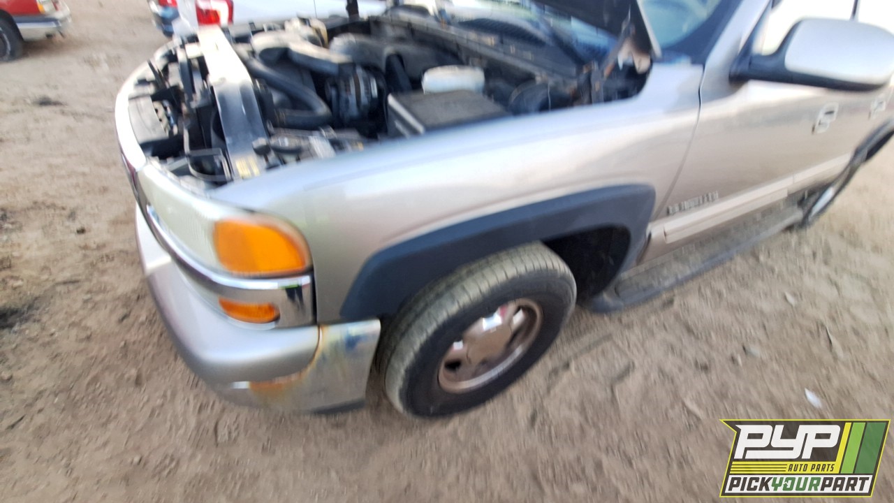 2003 GMC YUKON XL 1500 partes disponibles