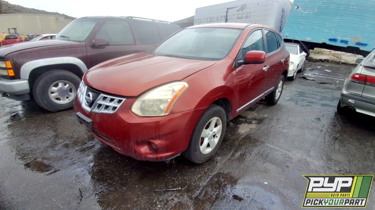 2013 NISSAN ROGUE partes disponibles
