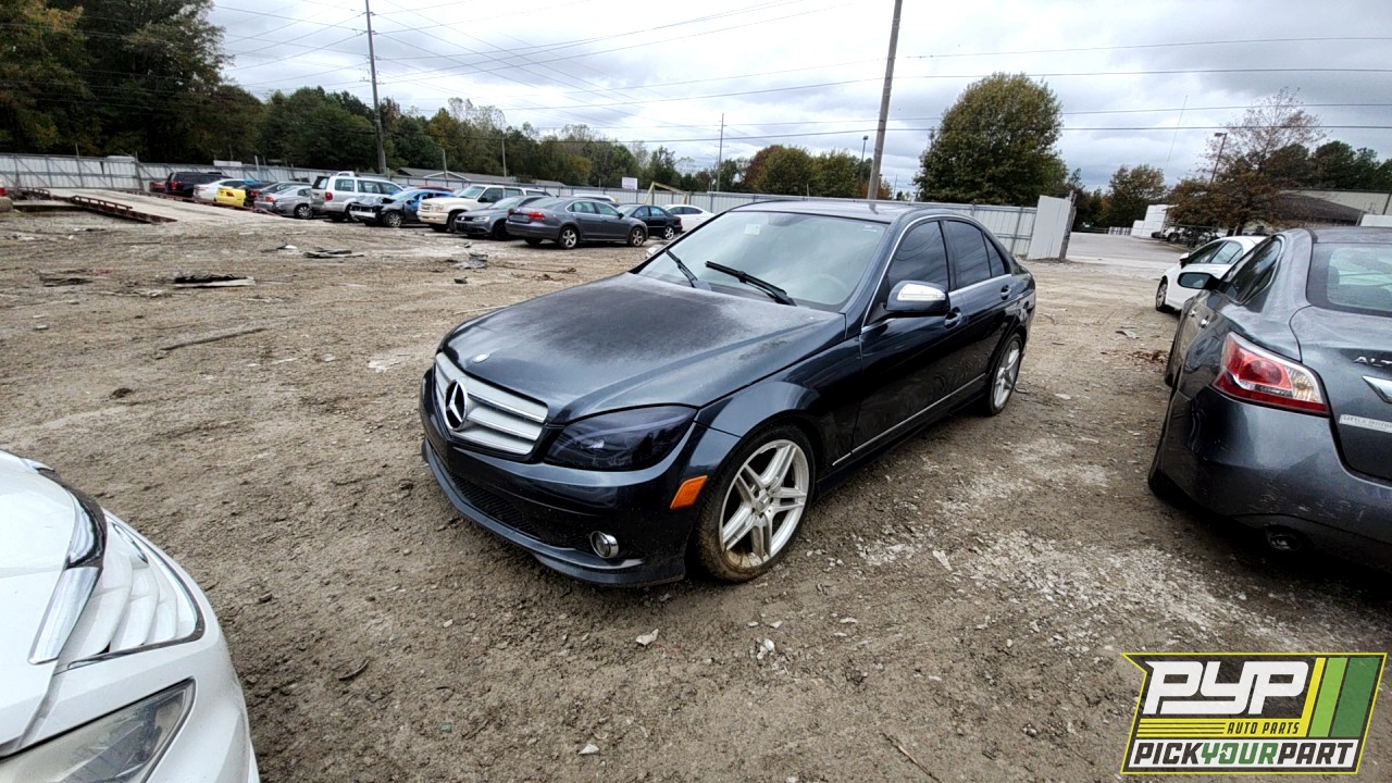 2008 MERCEDES-BENZ C300 partes disponibles