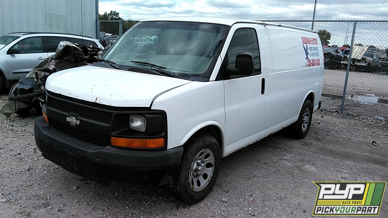 2013 CHEVROLET EXPRESS 1500 partes disponibles