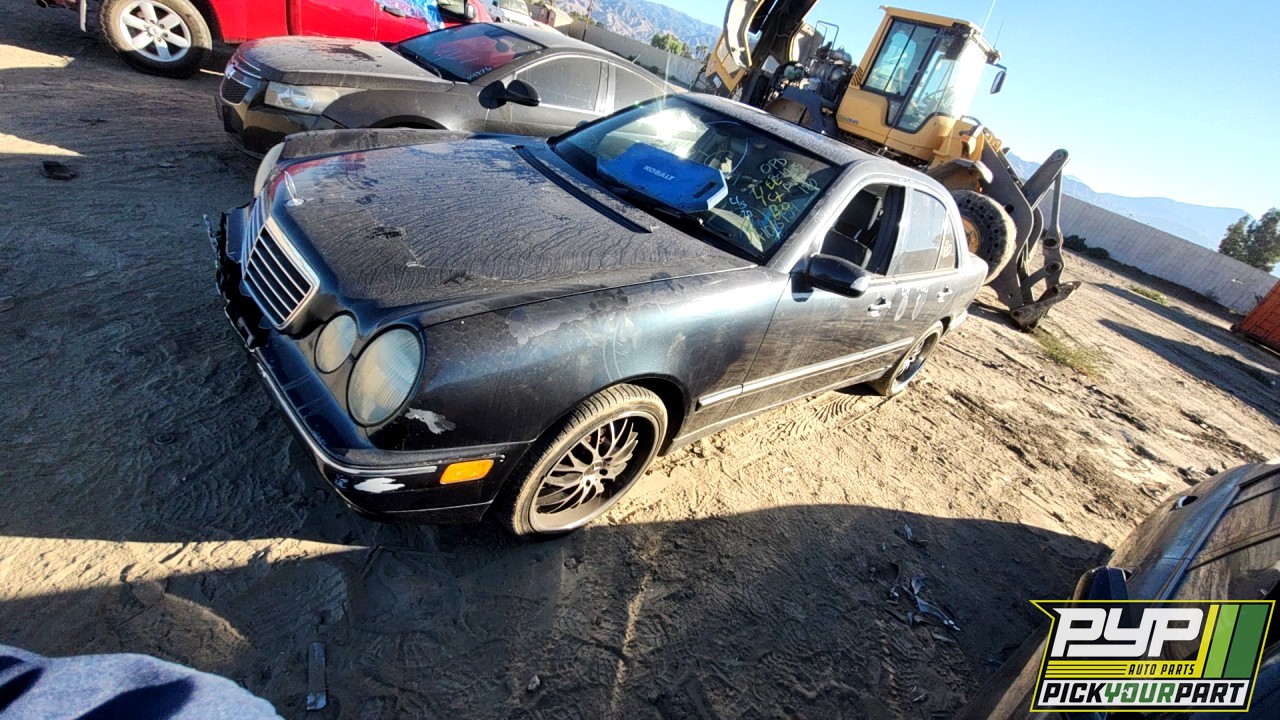 2002 MERCEDES-BENZ E320 available for parts