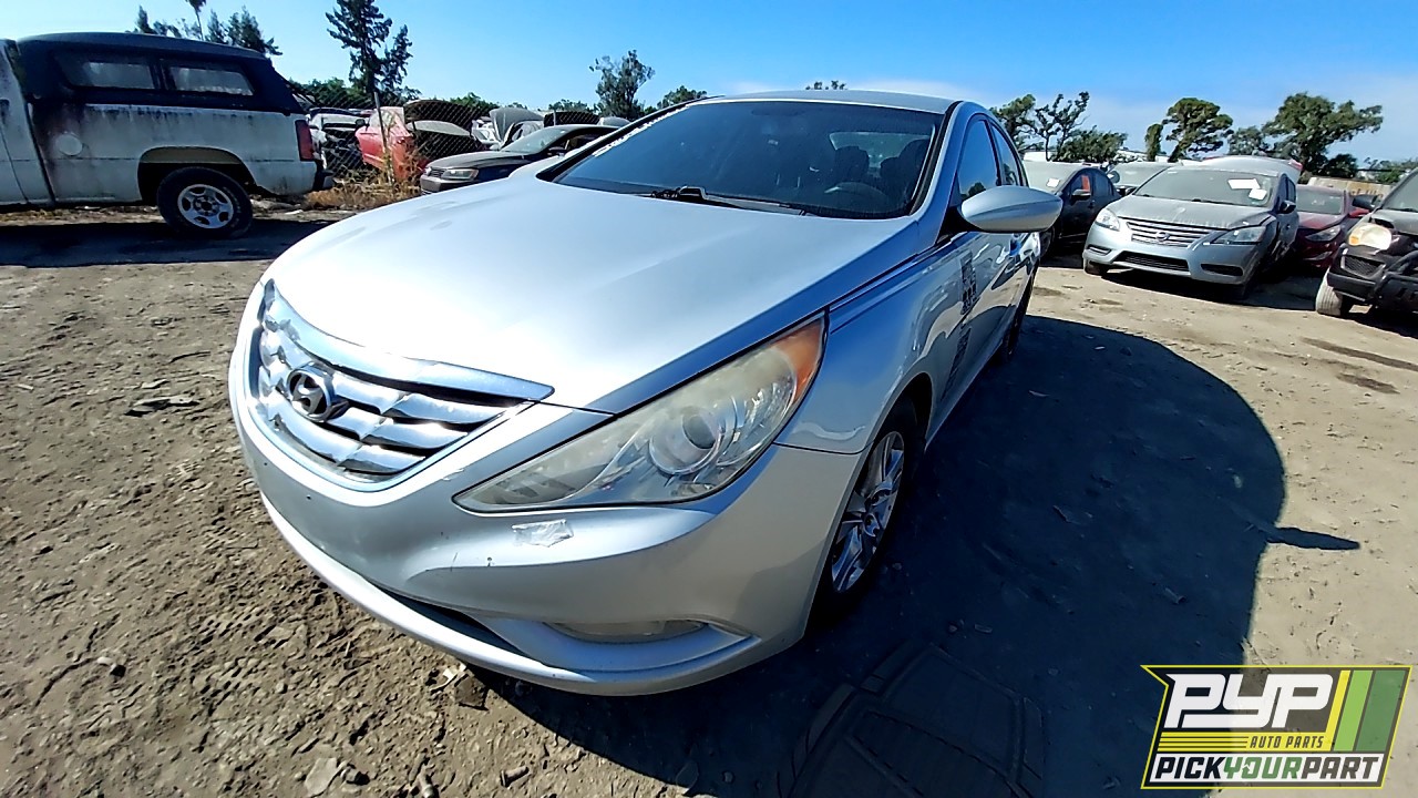 2013 HYUNDAI SONATA partes disponibles