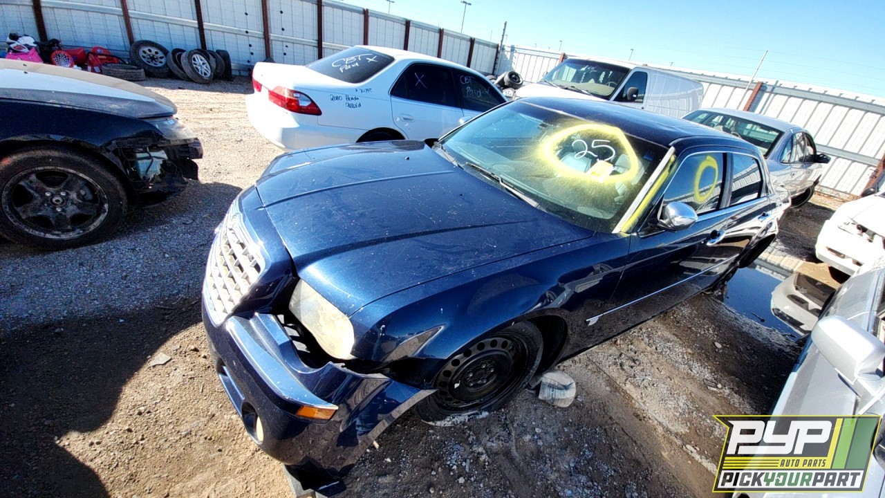 2006 CHRYSLER 300 available for parts