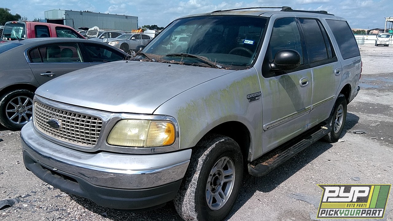2001 FORD EXPEDITION available for parts