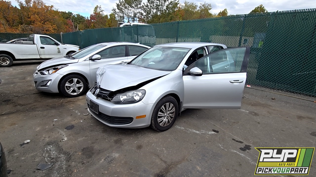 2010 VOLKSWAGEN GOLF partes disponibles