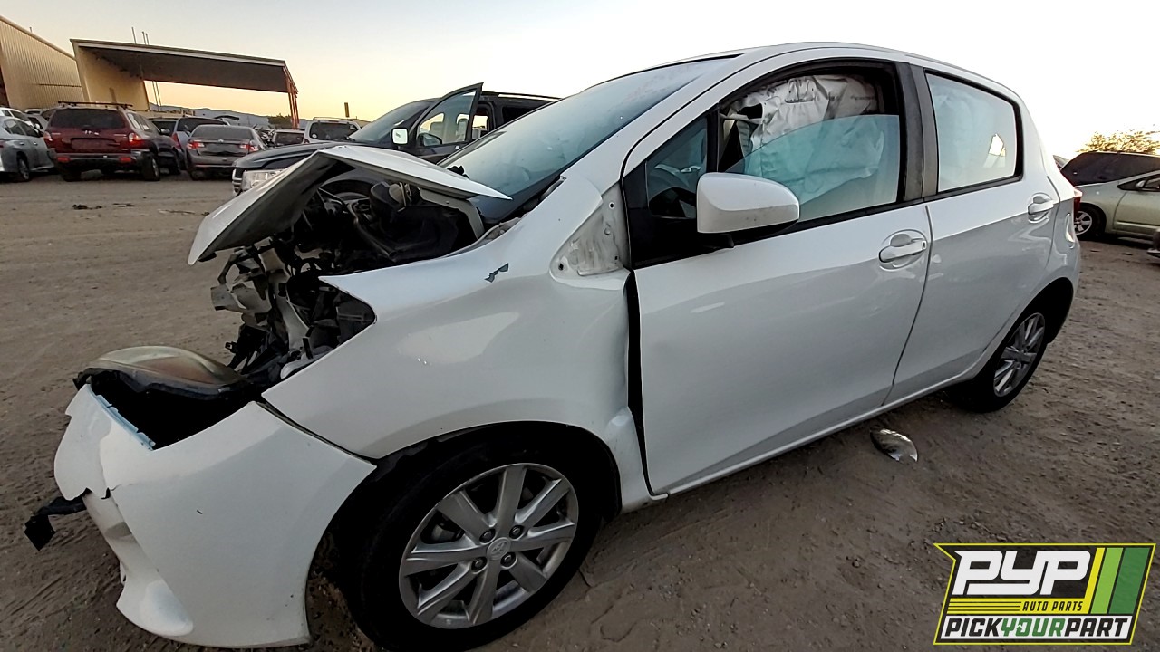 2016 TOYOTA YARIS partes disponibles