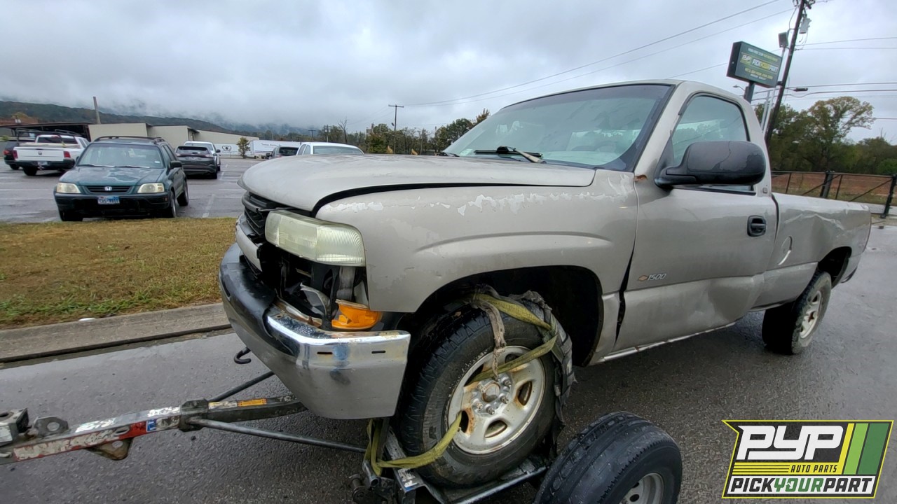 2000 CHEVROLET SILVERADO 1500 available for parts