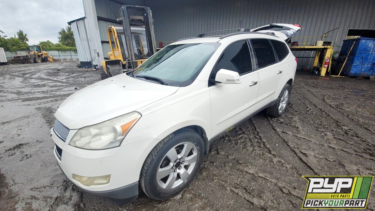 2011 CHEVROLET TRAVERSE partes disponibles