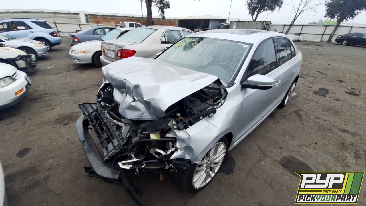 2016 VOLKSWAGEN JETTA partes disponibles