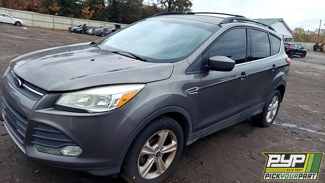2013 FORD ESCAPE partes disponibles