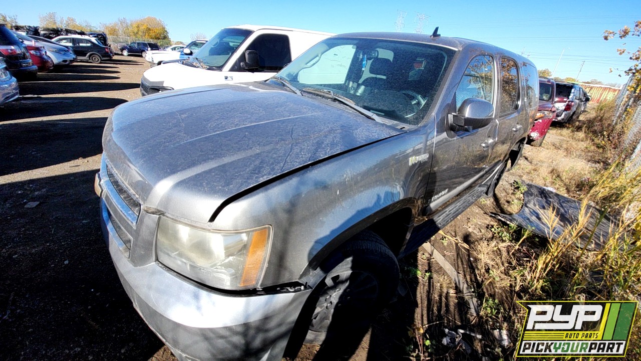 2008 CHEVROLET TAHOE available for parts