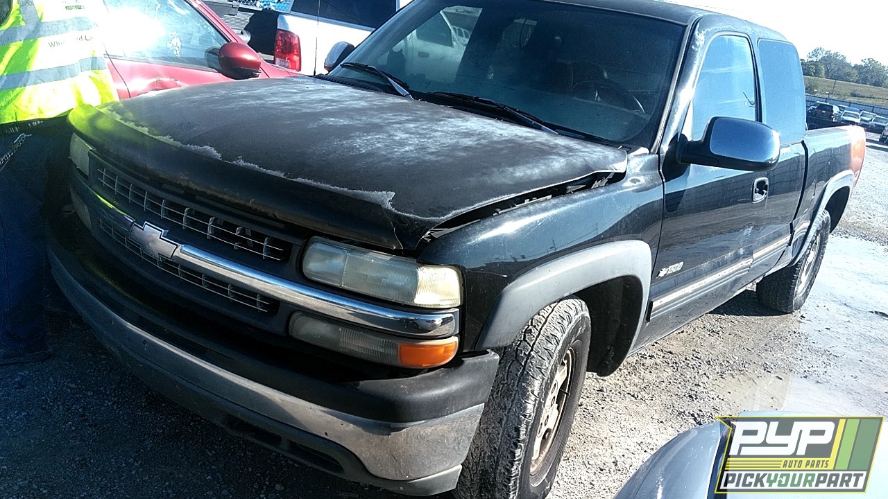 2000 CHEVROLET SILVERADO 1500 available for parts