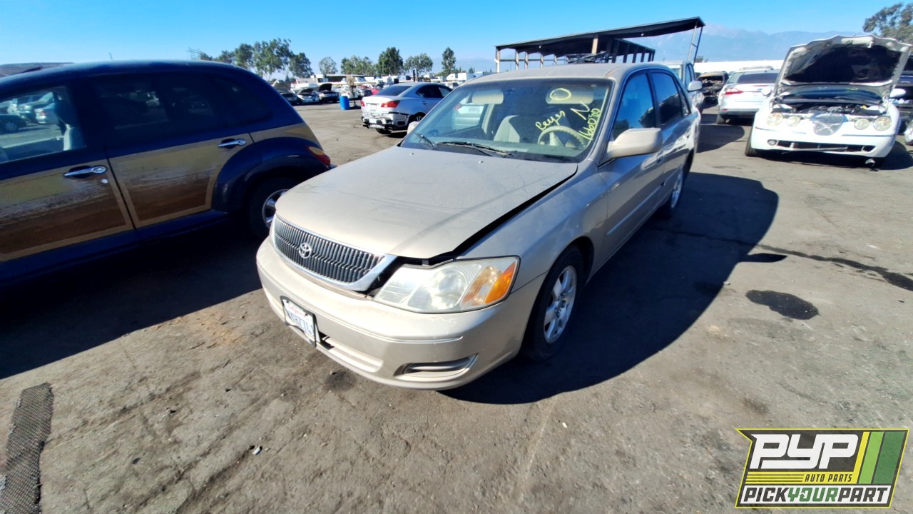 2000 TOYOTA AVALON available for parts