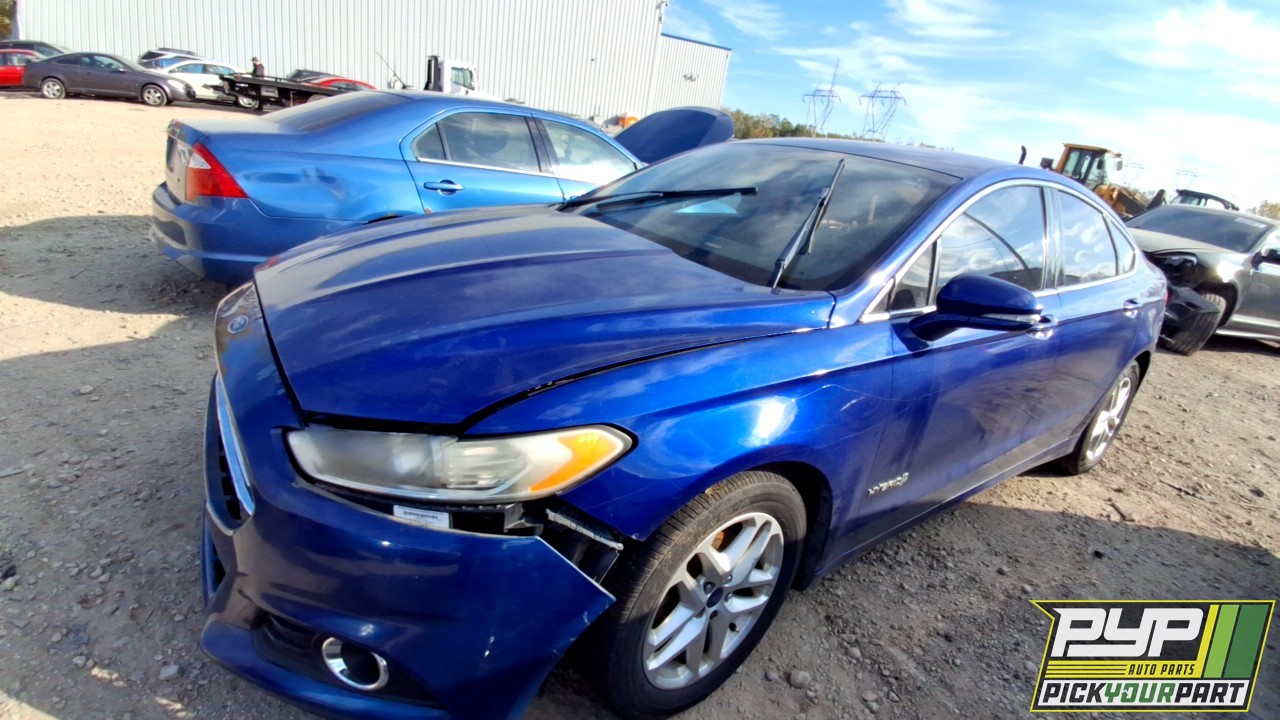 2013 FORD FUSION partes disponibles