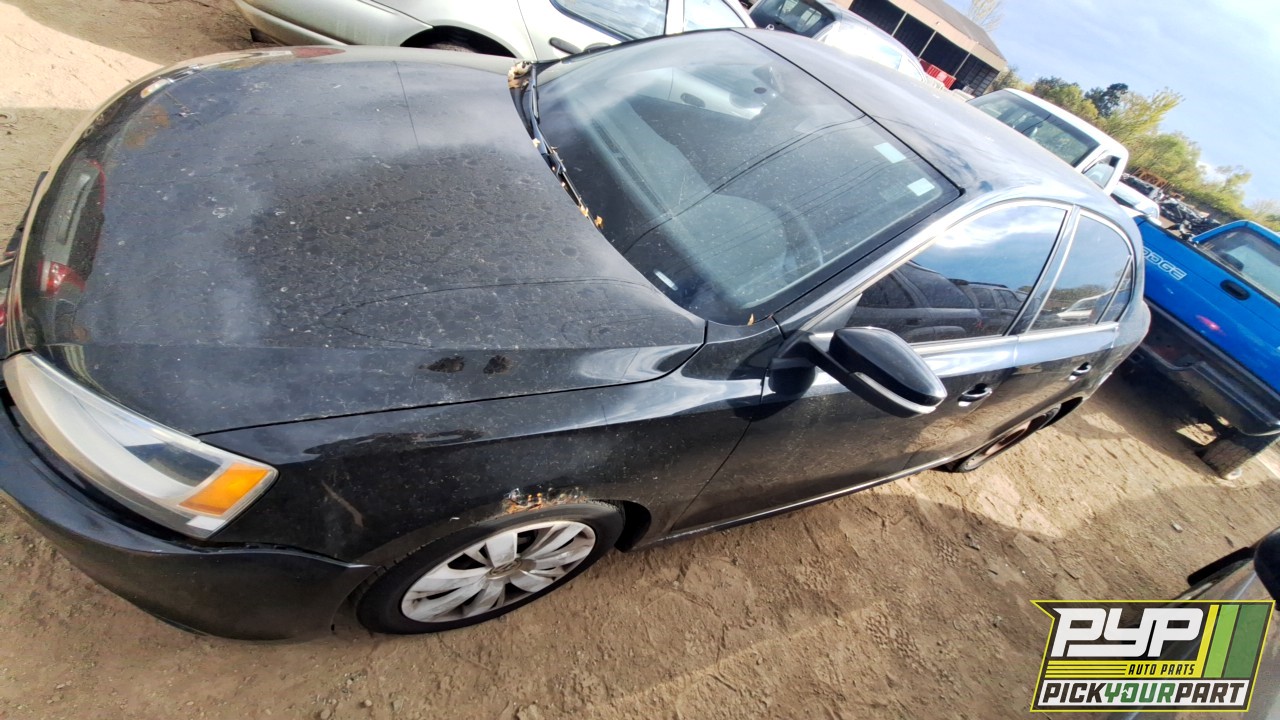 2011 VOLKSWAGEN JETTA partes disponibles