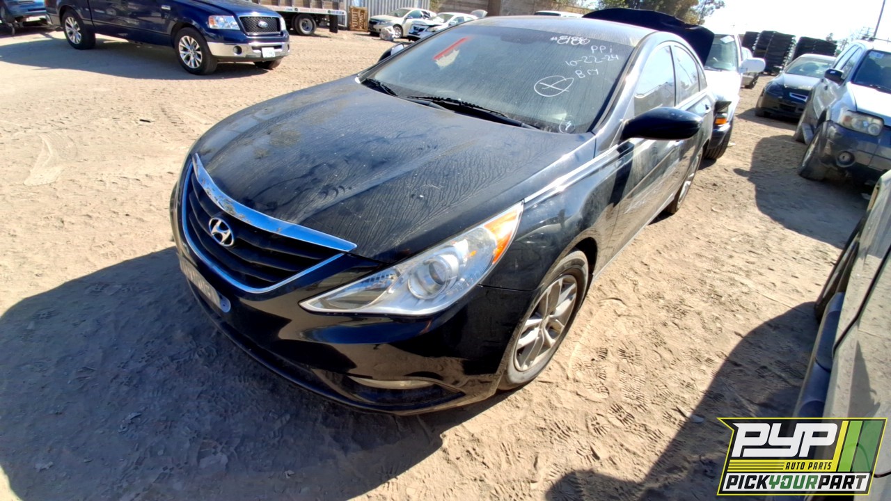 2013 HYUNDAI SONATA available for parts