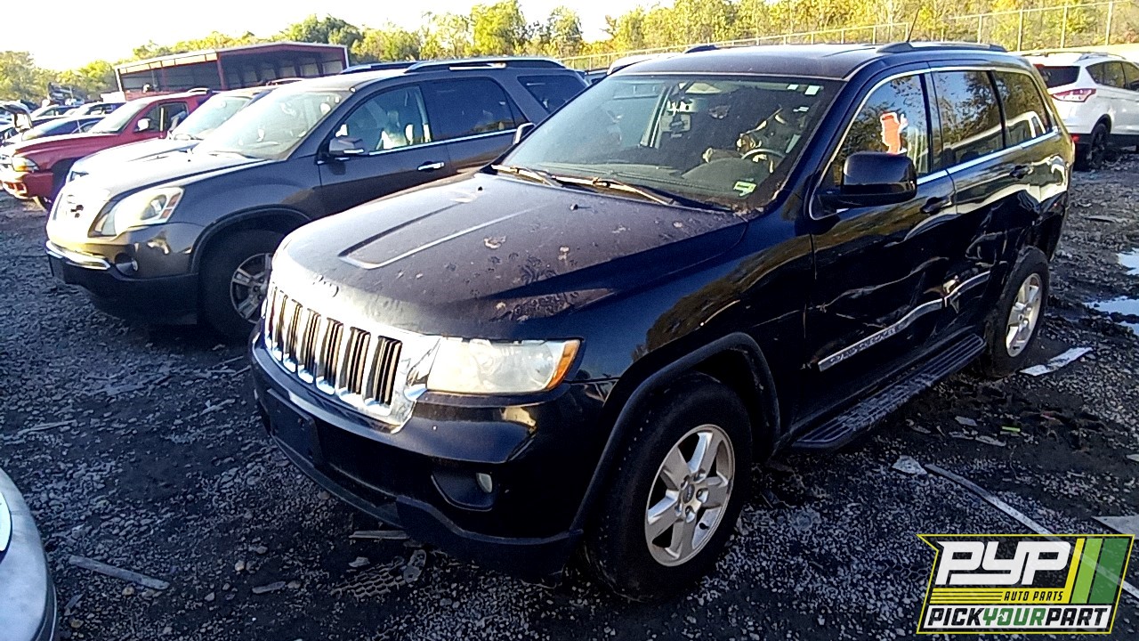 2012 JEEP GRAND CHEROKEE partes disponibles