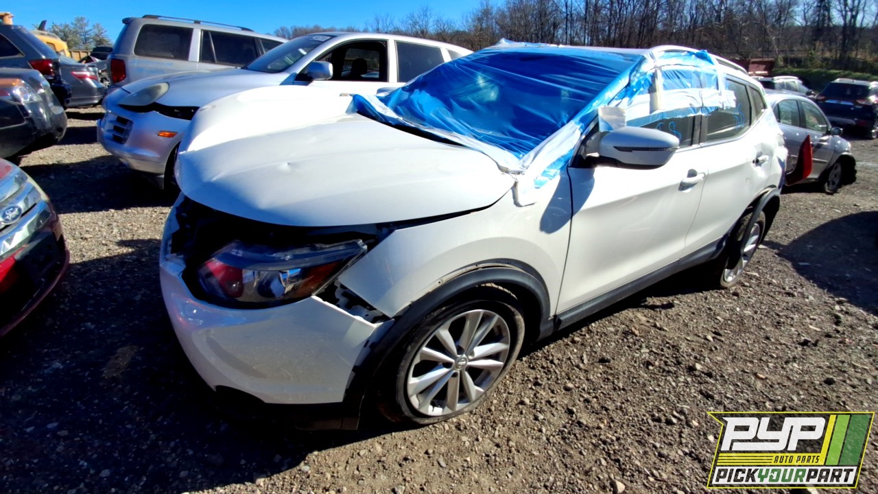 2018 NISSAN ROGUE SPORT partes disponibles