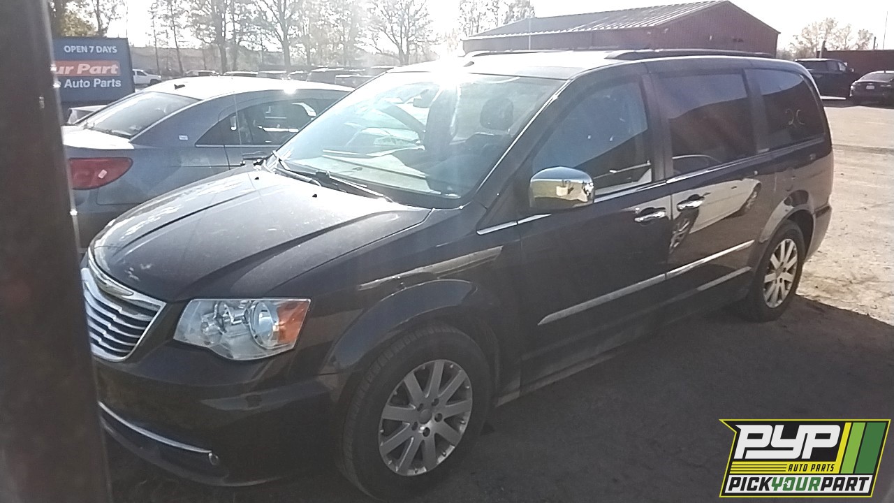 2011 CHRYSLER TOWN & COUNTRY partes disponibles