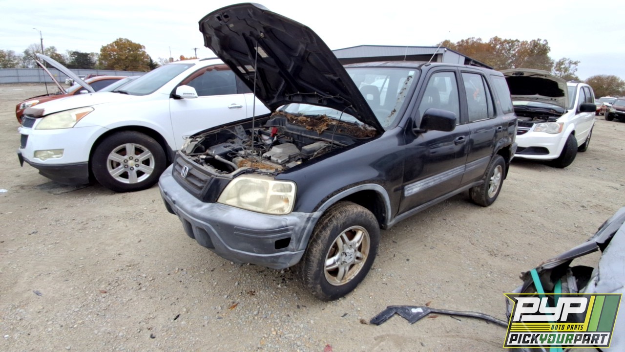 2000 HONDA CR-V available for parts