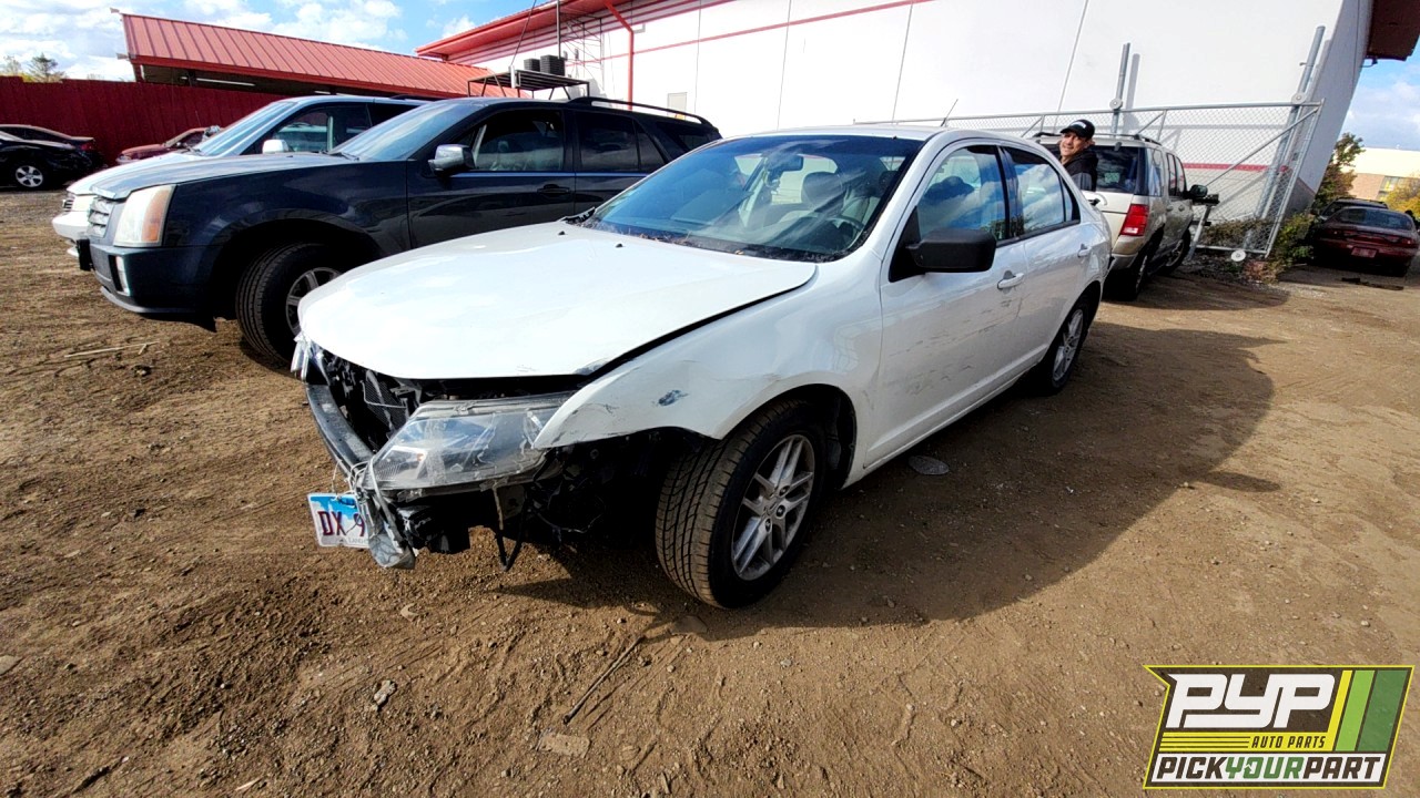 2011 FORD FUSION partes disponibles