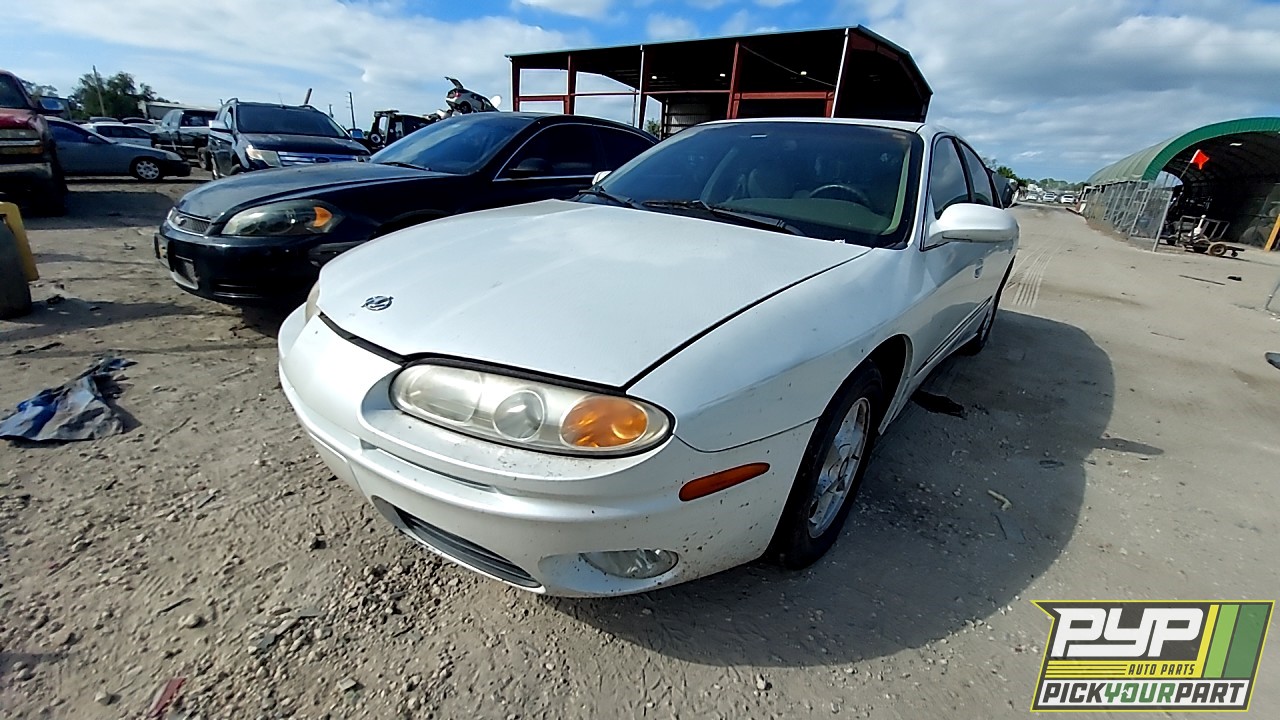 2001 OLDSMOBILE AURORA available for parts