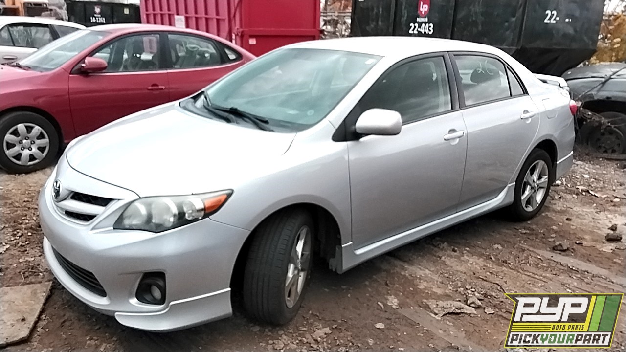 2011 TOYOTA COROLLA partes disponibles