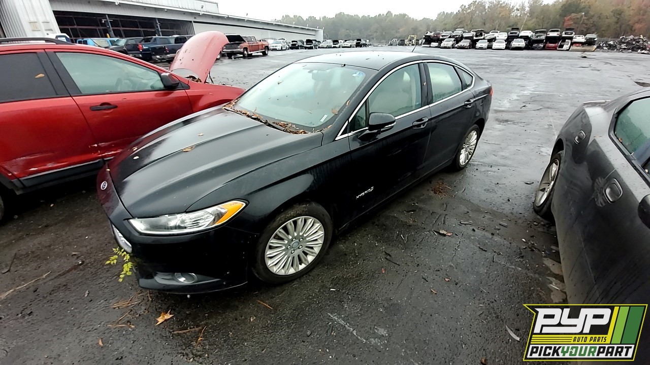 2013 FORD FUSION available for parts