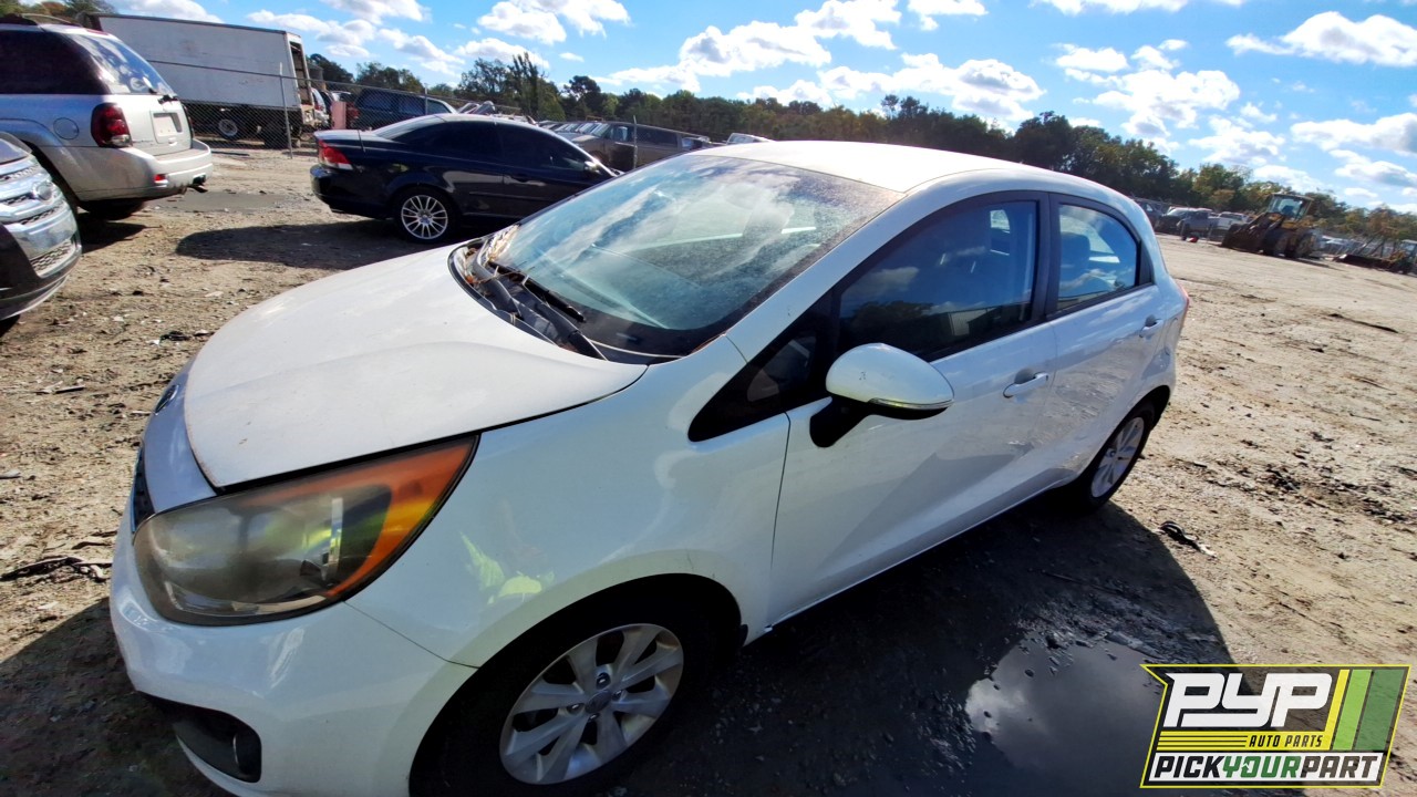 2013 KIA RIO 5-DOOR available for parts