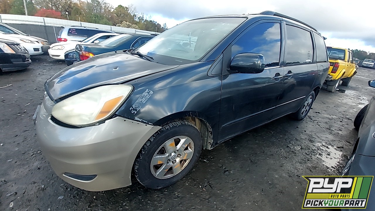 2004 TOYOTA SIENNA available for parts