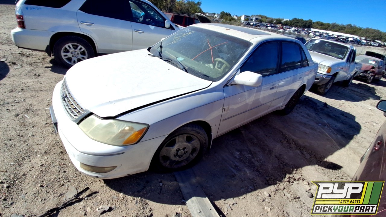 2003 TOYOTA AVALON partes disponibles