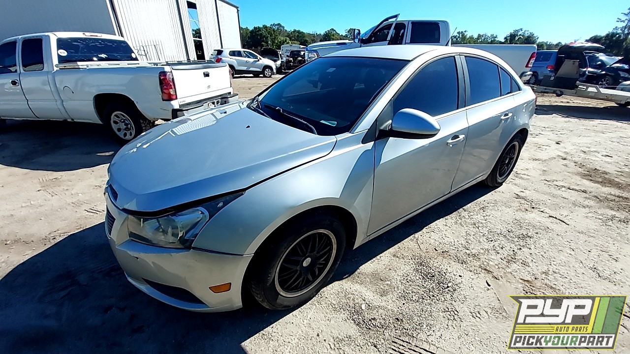 2011 CHEVROLET CRUZE partes disponibles