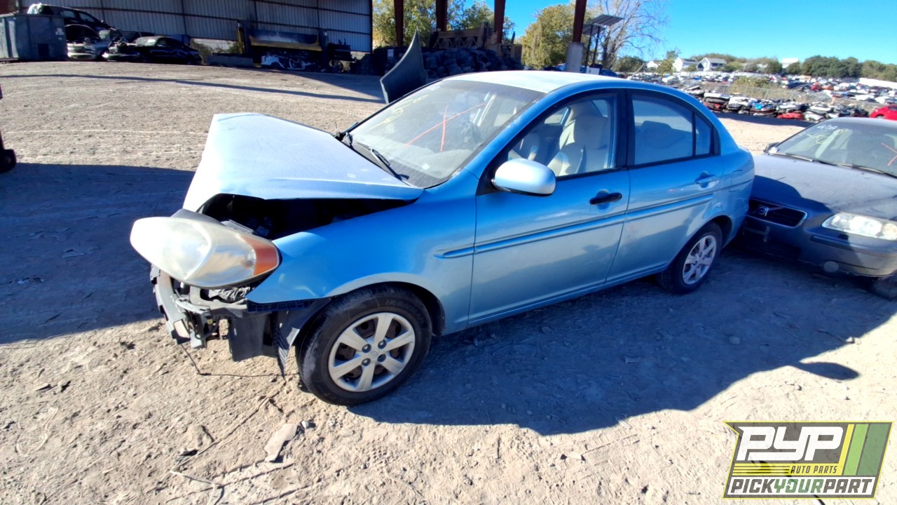 2010 HYUNDAI ACCENT partes disponibles