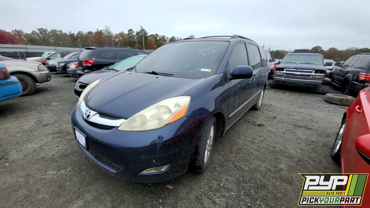 2007 TOYOTA SIENNA available for parts