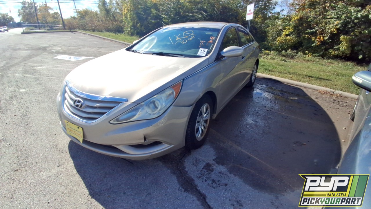 2011 HYUNDAI SONATA available for parts