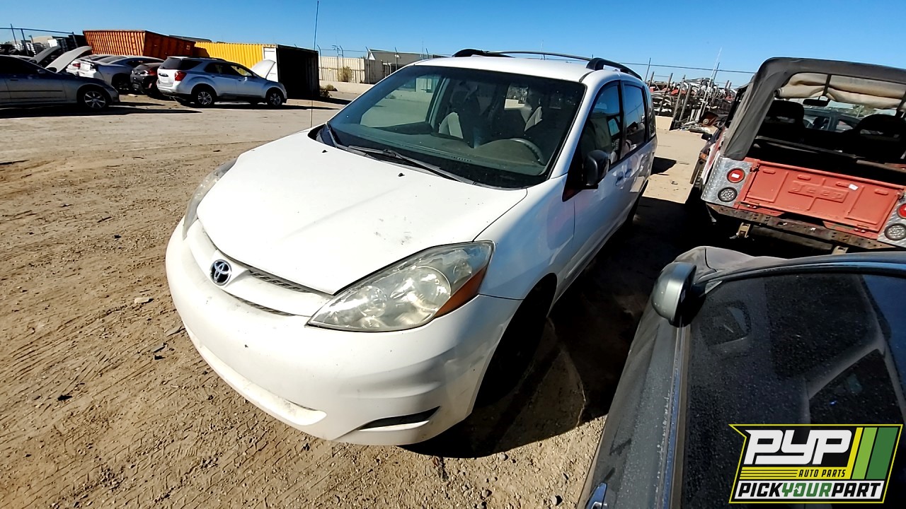 2007 TOYOTA SIENNA available for parts