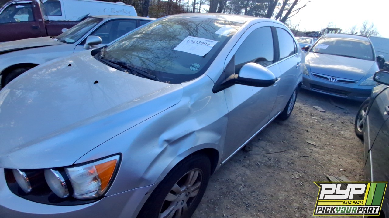 2013 CHEVROLET SONIC partes disponibles