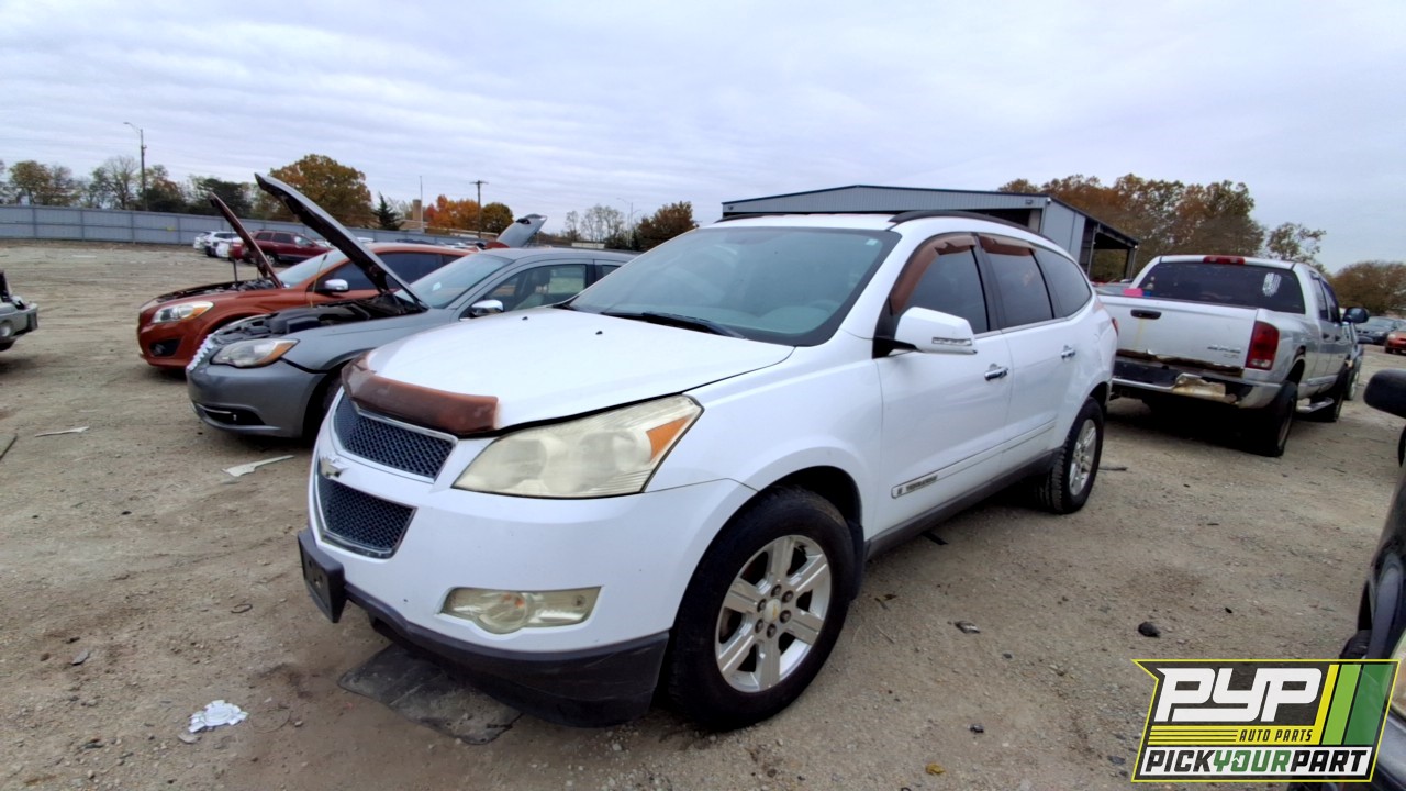 2009 CHEVROLET TRAVERSE available for parts