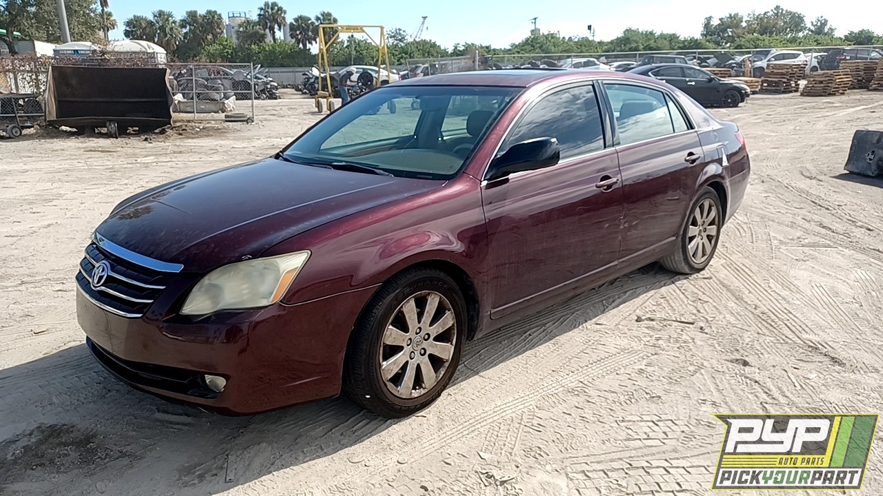 2005 TOYOTA AVALON available for parts