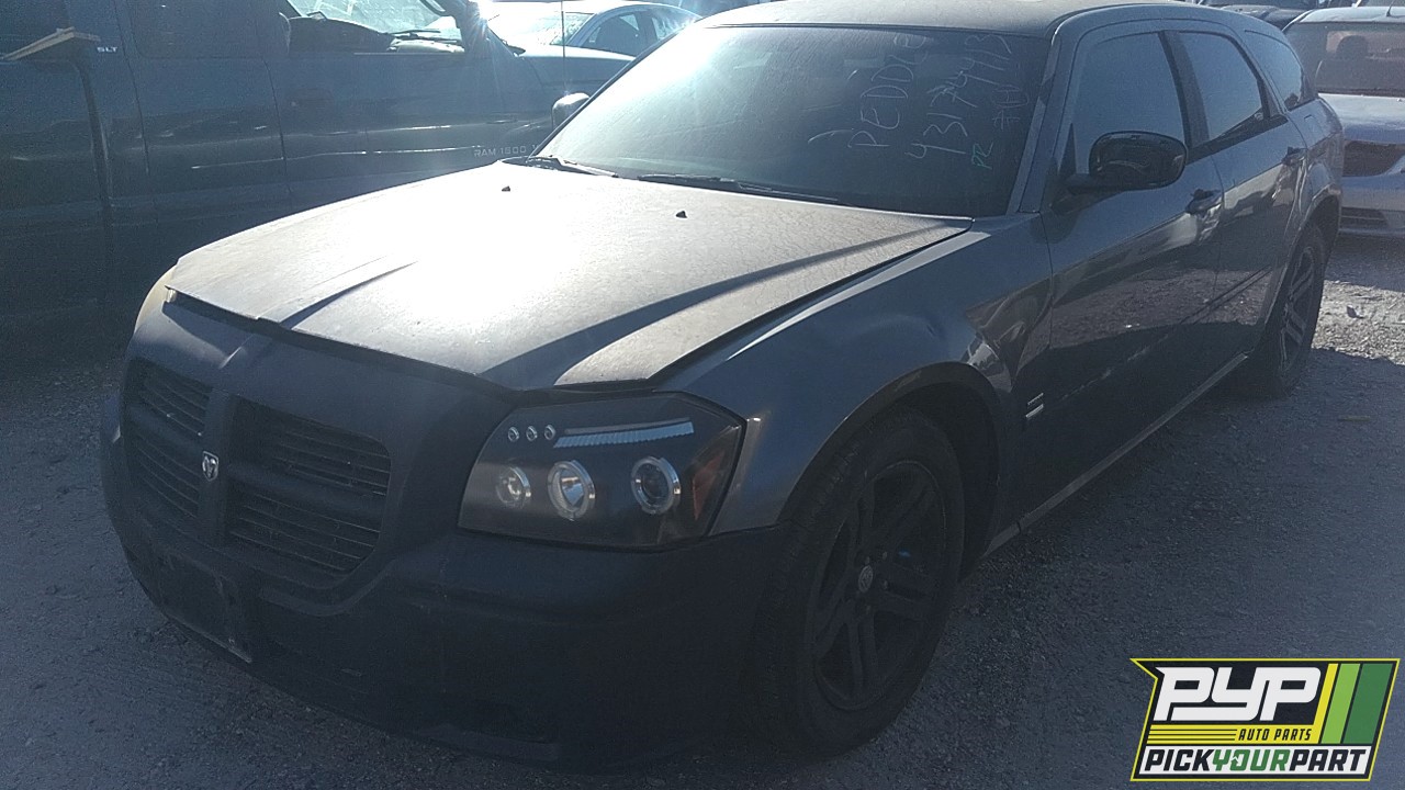 2005 DODGE MAGNUM available for parts