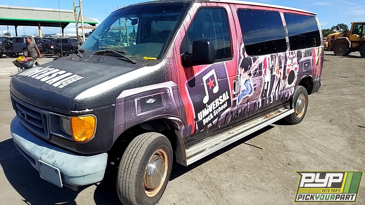 2003 FORD E-350 CLUB WAGON partes disponibles