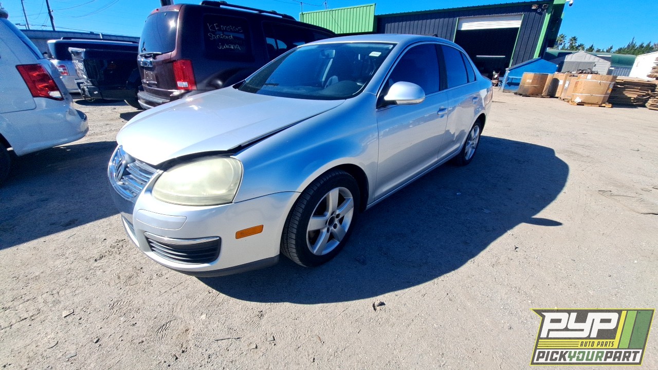 2009 VOLKSWAGEN JETTA available for parts