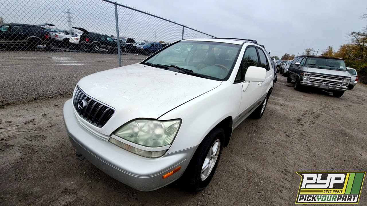 2002 LEXUS RX300 partes disponibles
