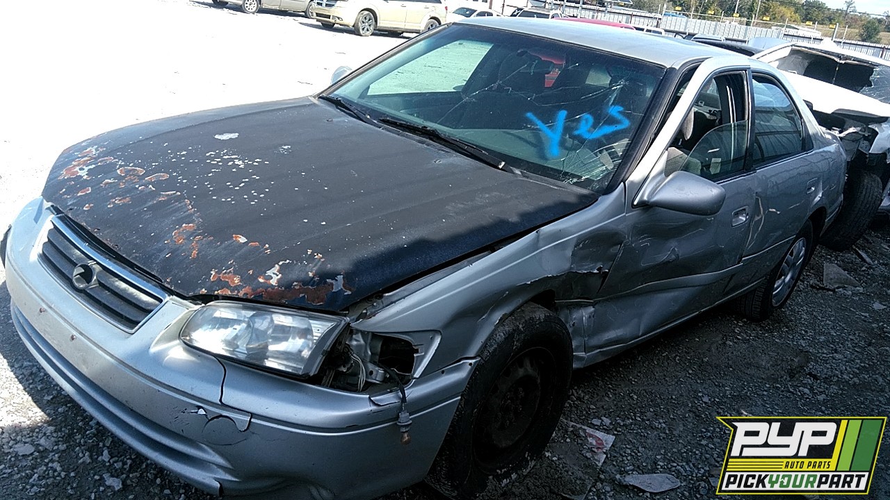 2001 TOYOTA CAMRY available for parts