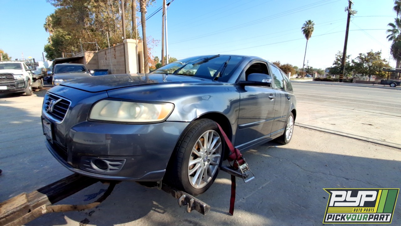 2009 VOLVO V50 available for parts